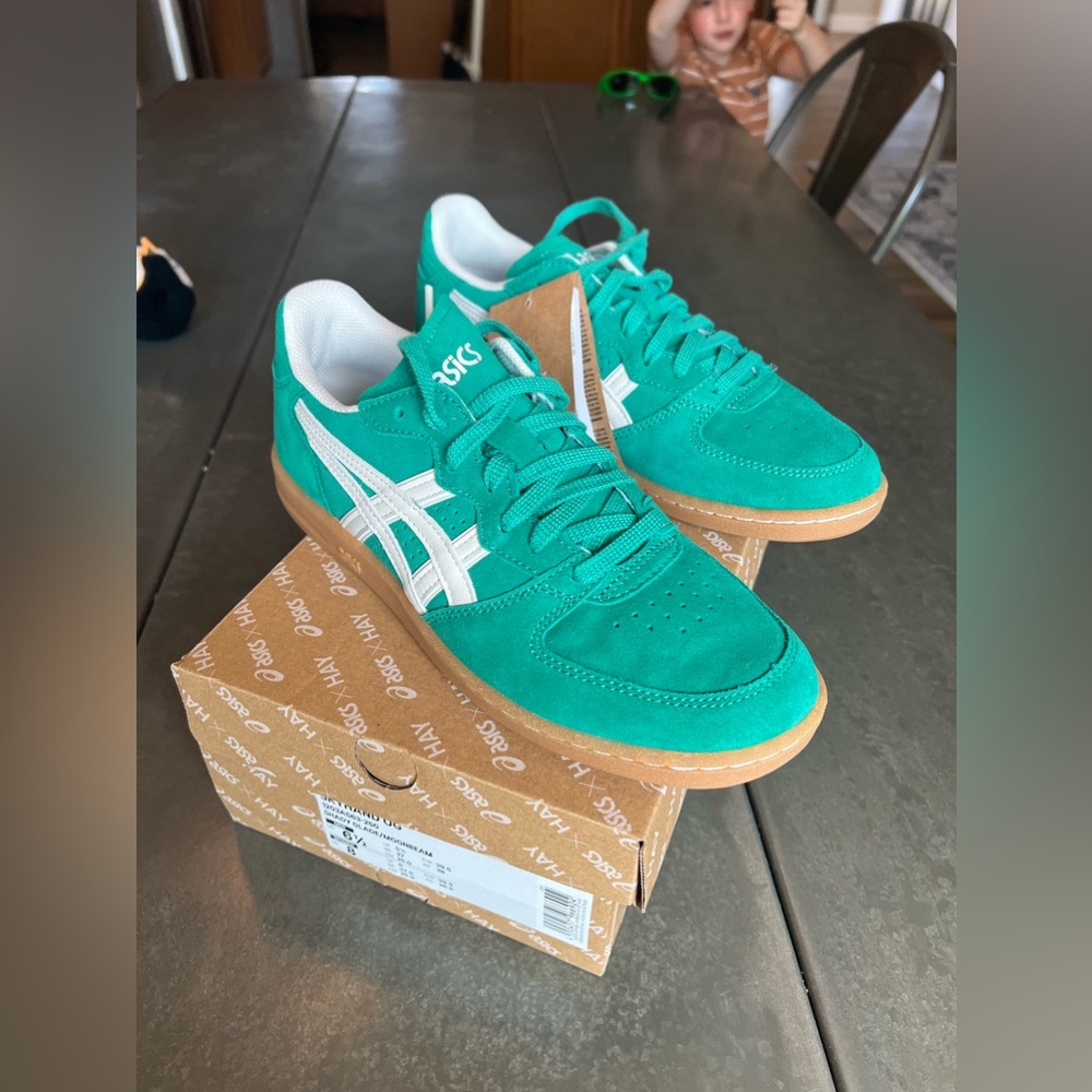 ASICS x HAY skyland OG